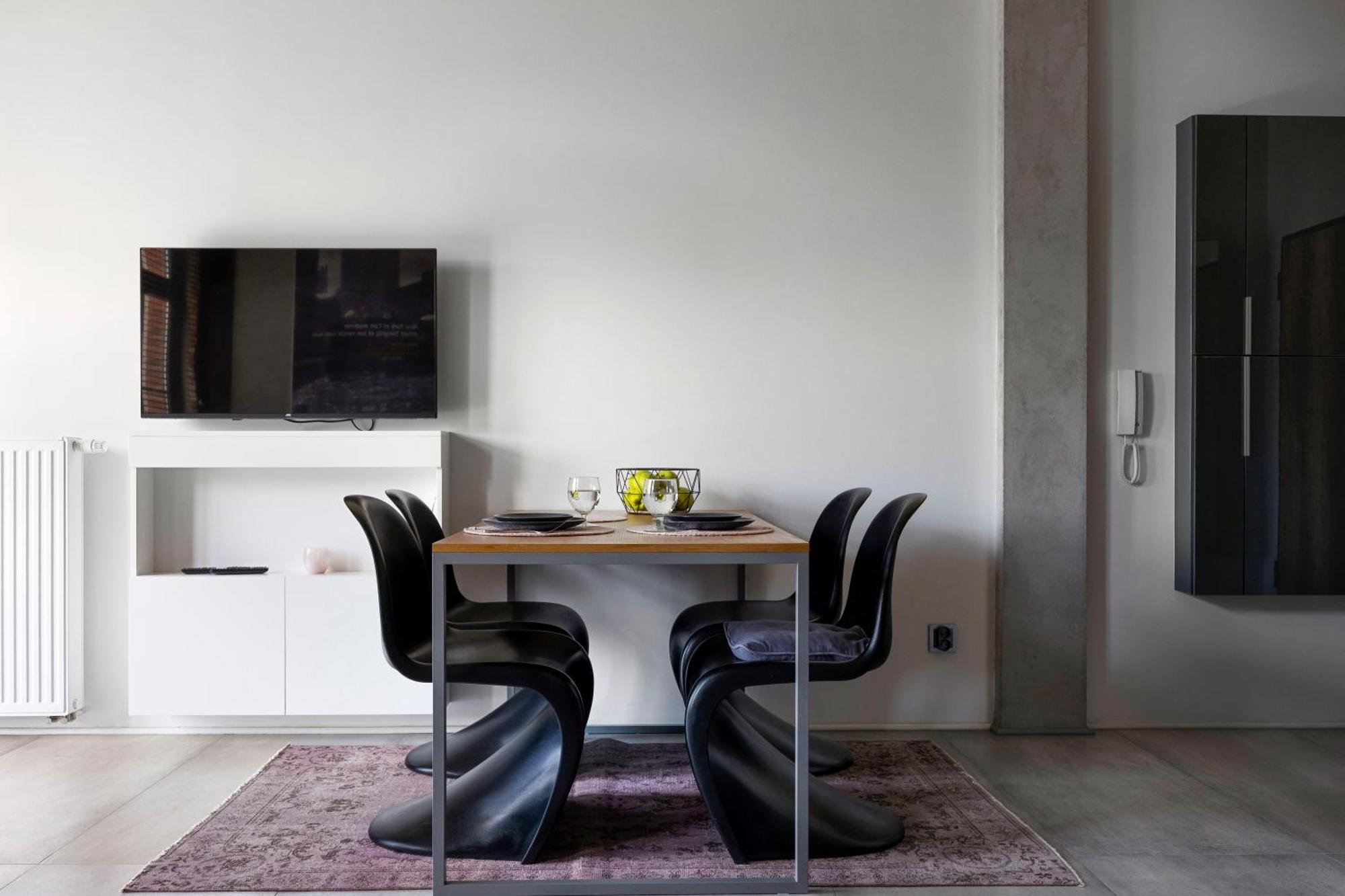 Brooklyn Loft Apartment - Old Town, Free Parking Βρότσλαβ Εξωτερικό φωτογραφία